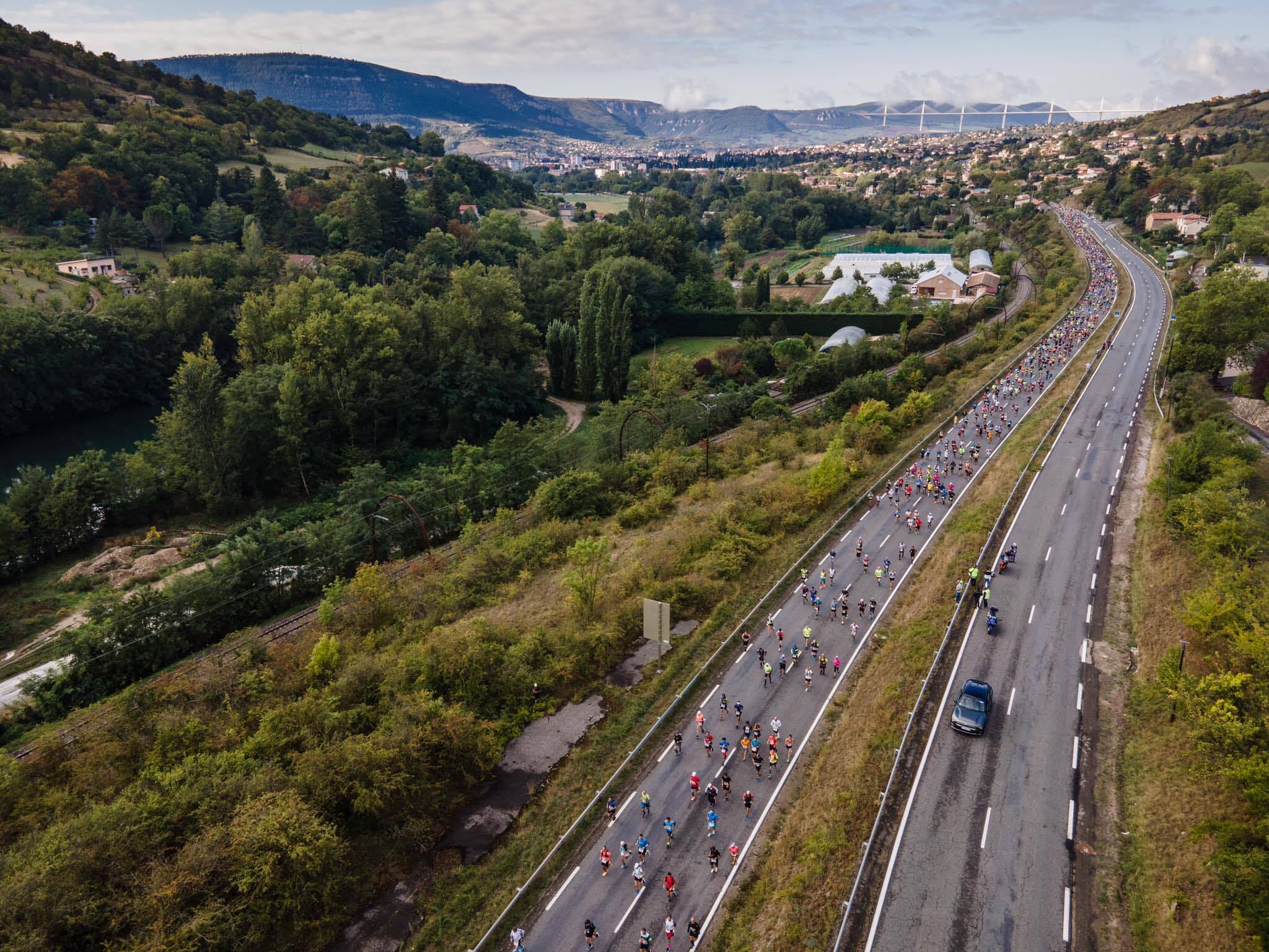 Ultra 100 km, marathon 42km et semi-marathon 23 km de Millau 2025